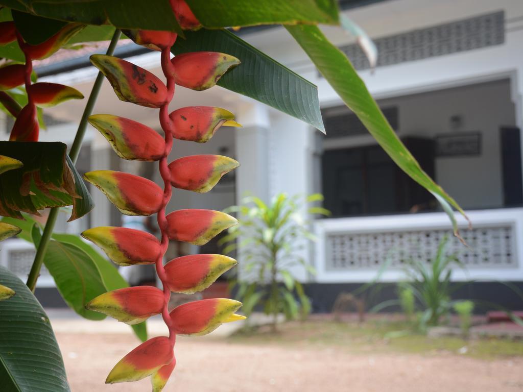 Galle Star Hotel Buitenkant foto